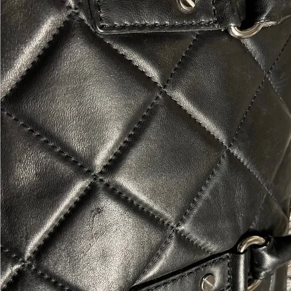 Quilted Michael Kors Hamilton Tote / purse - Picture 8 of 8